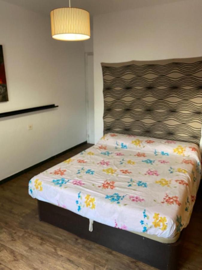 Cal Marti Apartment Martinet Luaran gambar